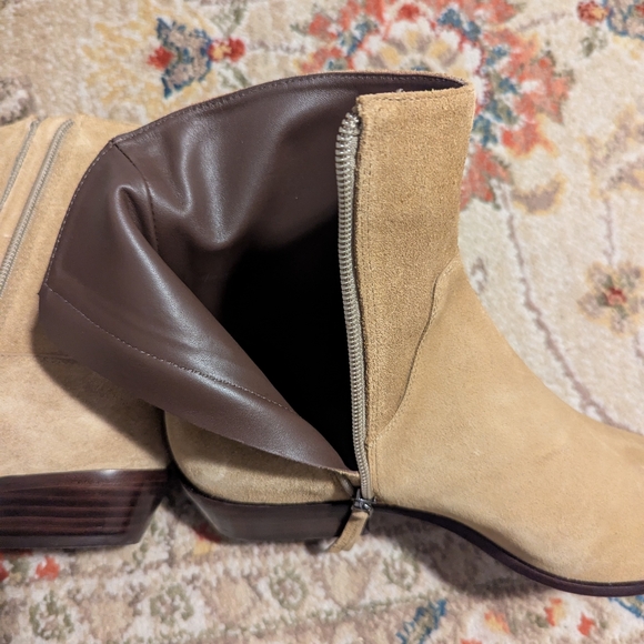 Reformation Dominique Bootie - Picture 11 of 16